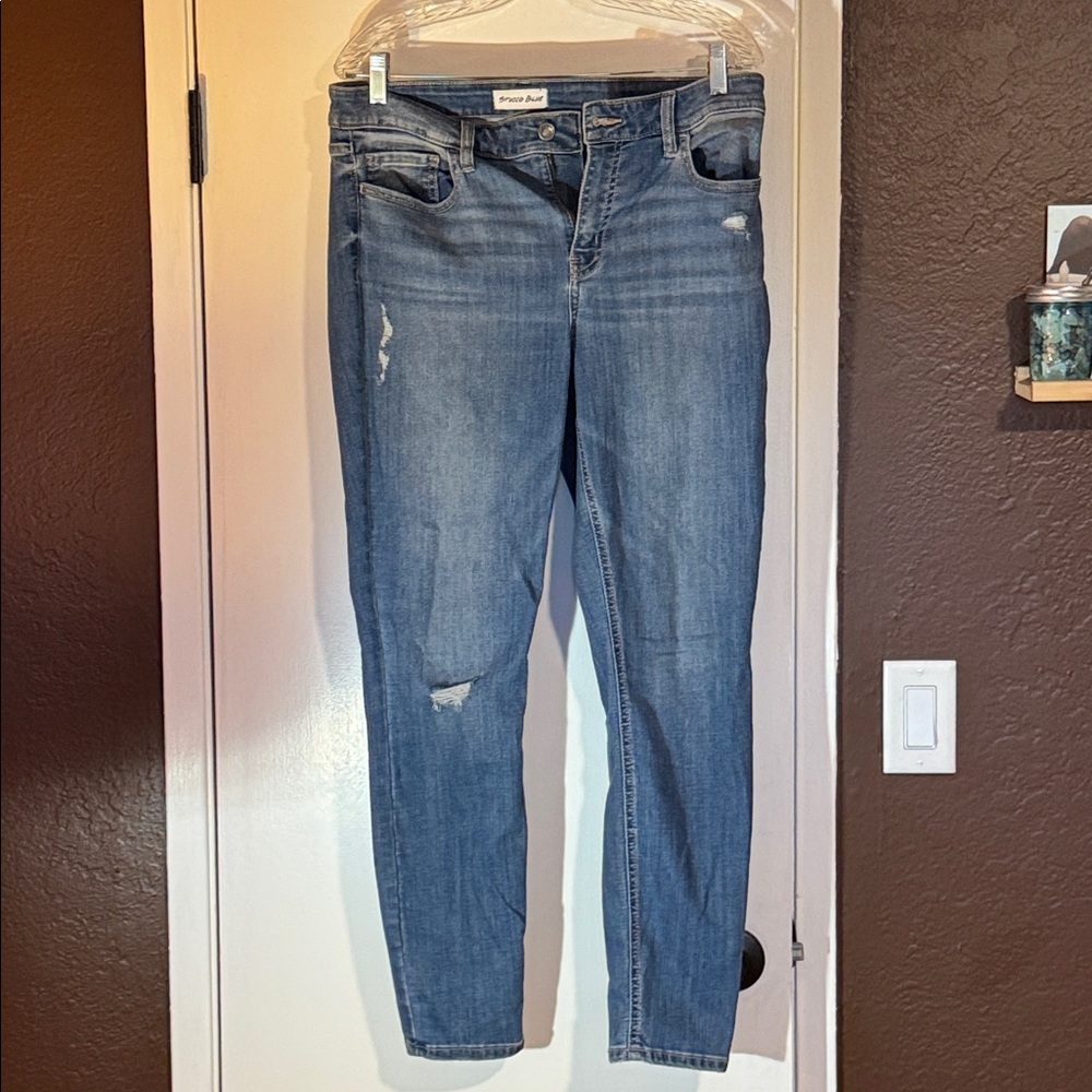 Universal Thread Blue Skinny Jeans